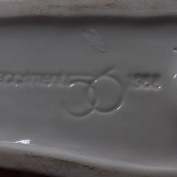 Department 56 1988 Sleigh Ride in the Snow Collectable Ceramic Figure - Picture 7 of 15